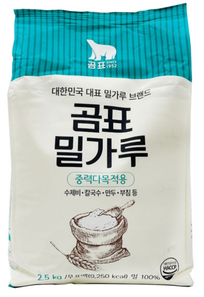 곰표 중력1등 밀가루 2.5kg